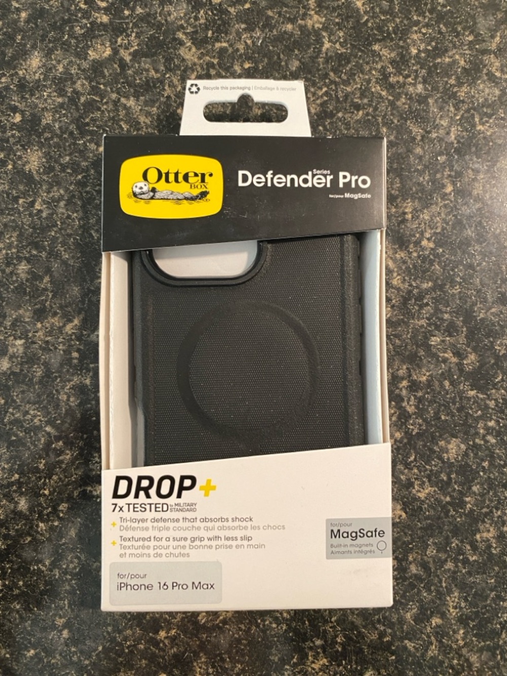 OtterBox Defender Pro Black IPhone 16 Pro Max